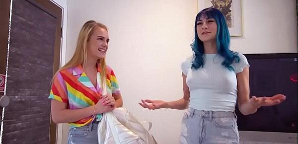  Jewelz Blus and Natalie Night gives the lucky guy some tit fuck